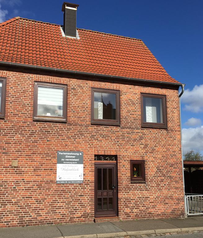 Gasthaus Hafenblick Toenning Exterior photo